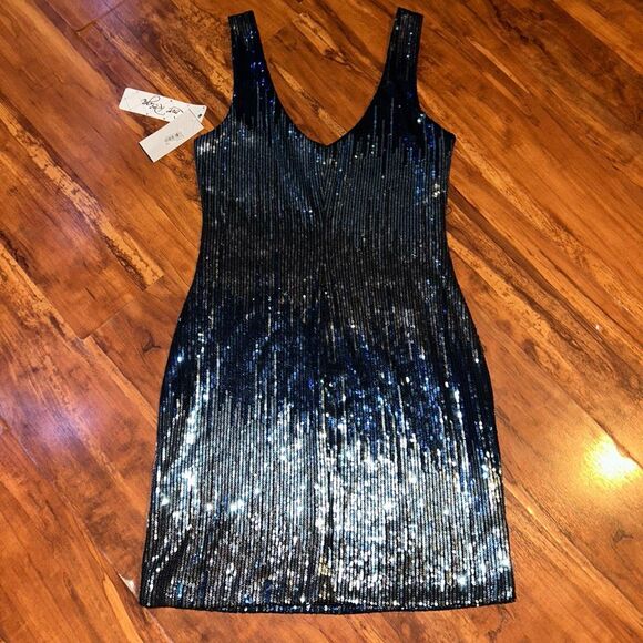 New Love Reign Sequin Dress - Picture 2 of 5
